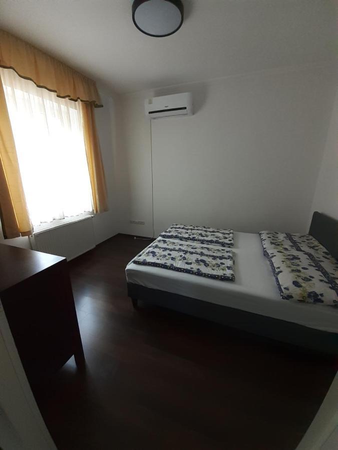 Polonia Apartman Apartment Egerszalok Exterior photo