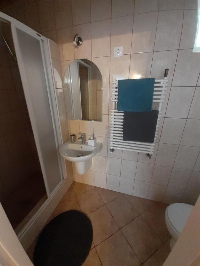 Polonia Apartman Apartment Egerszalok Exterior photo